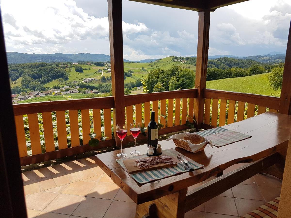 Mirt With Hottub & Sauna Holiday home Blanca