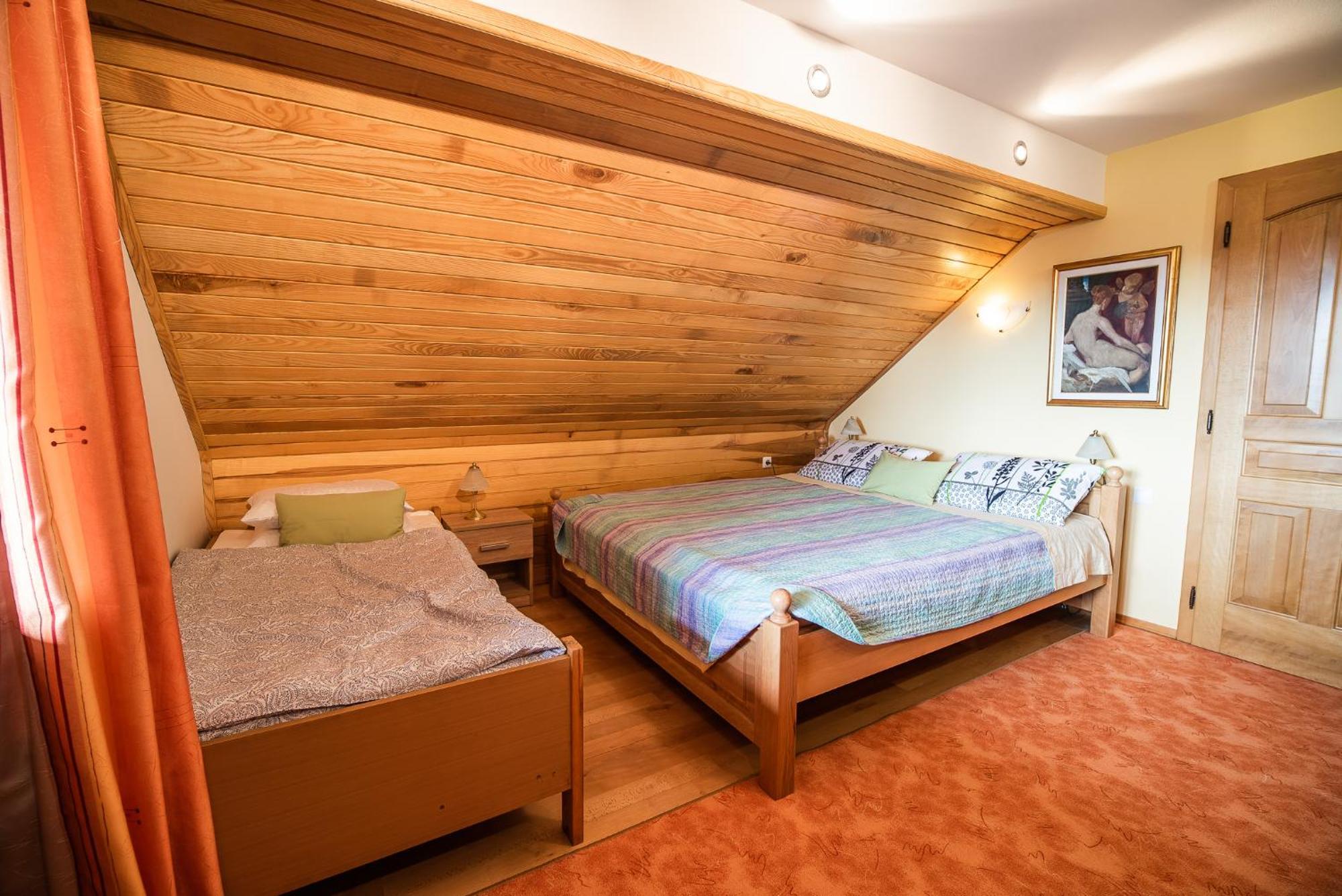 Mirt With Hottub & Sauna